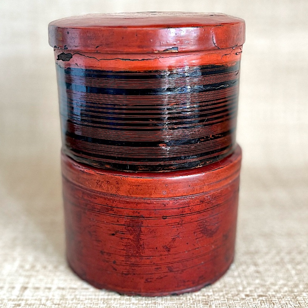 Antique Betel Box Burmese Kun-It Red Lacquer Box Asian Cinnabar Jewelry Storage